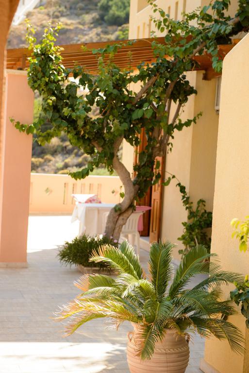 Appartement Amphitrite à Myrties Extérieur photo
